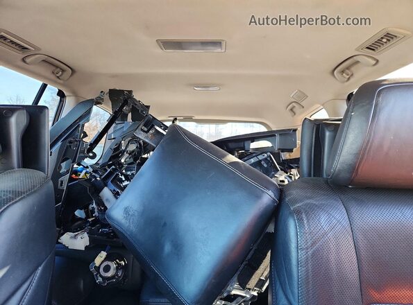 JTJDY7AX2L4320770 2020 LEXUS LX Black Rear seats view