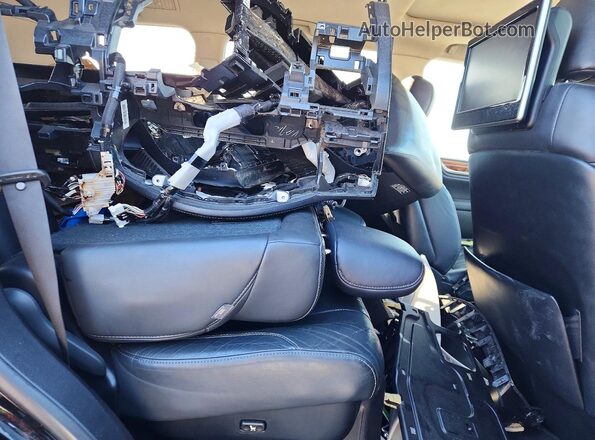 JTJDY7AX2L4320770 2020 LEXUS LX Black Rear interior view