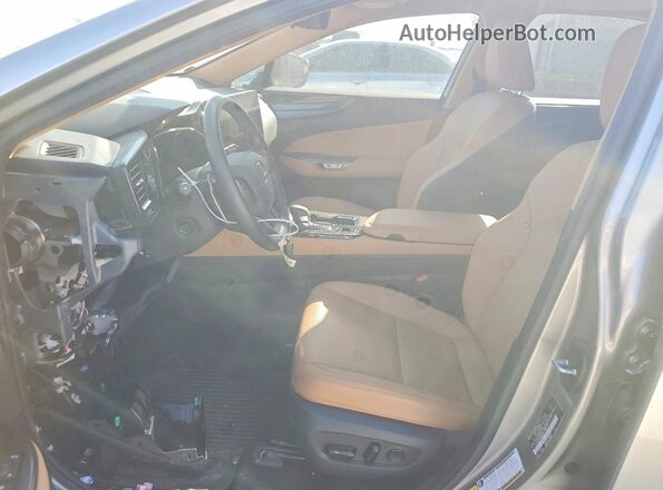 JTJGKCEZ1R5020160 2024 LEXUS NX Серебряный Вид салона спереди