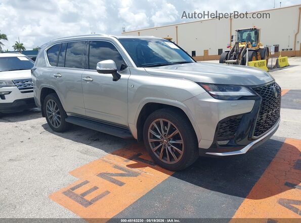 JTJMB7CX0R4050672 2024 LEXUS LX Серебряный Передняя правая четверть