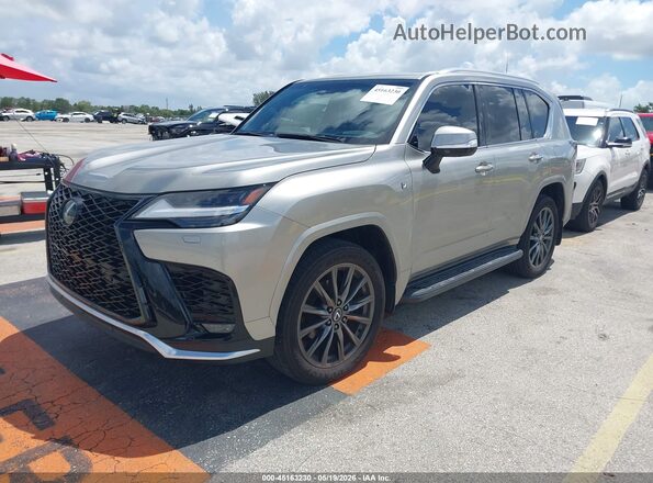JTJMB7CX0R4050672 2024 LEXUS LX Серебряный Передняя левая четверть