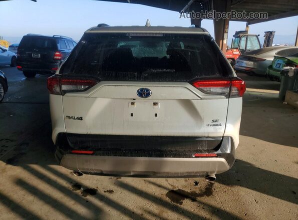 JTM16RFV6ND046782 2022 TOYOTA RAV4 White Rear view