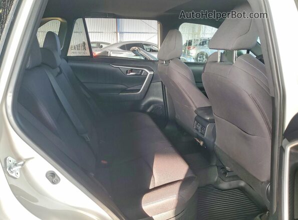 JTM16RFV6ND046782 2022 TOYOTA RAV4 White Rear seats view