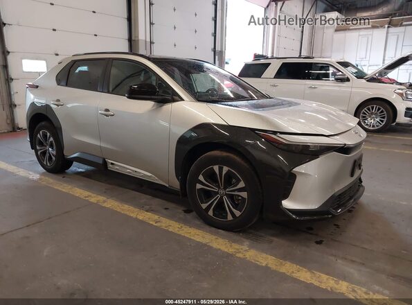 2025 TOYOTA BZ4X XLE