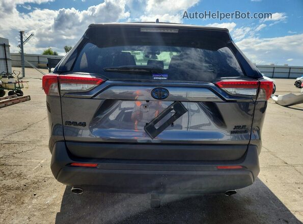JTMB6RFV0ND066885 2022 TOYOTA RAV4 Серый Вид сзади