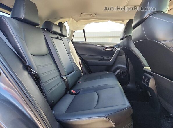 JTMB6RFV0ND066885 2022 TOYOTA RAV4 Серый Вид задних сидений