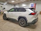 2022 Toyota Rav4 Xle Premium Белый vin: JTMB6RFV0ND529589