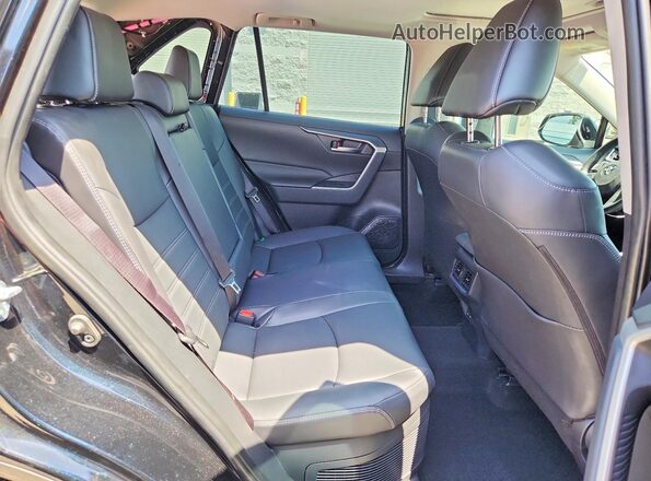 JTMB6RFV4SD162269 2025 TOYOTA RAV4 Черный Вид задней части салона