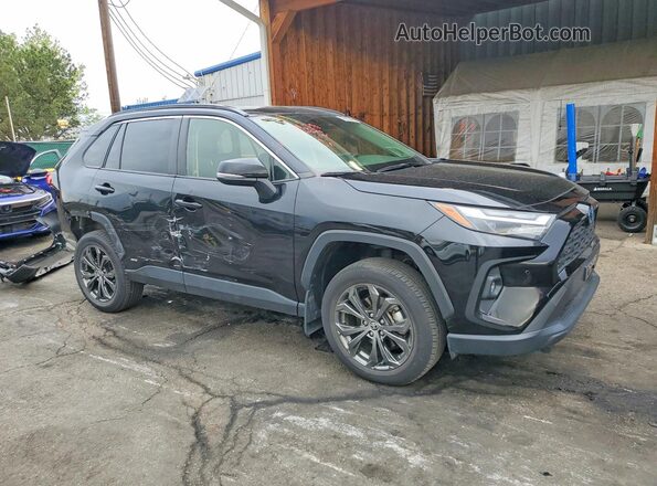 JTMB6RFV8RD123551 2024 TOYOTA LE Черный Передняя правая четверть