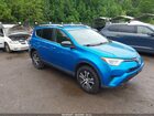 2016 Toyota Rav4 Le Синий vin: JTMBFREV0GJ104234