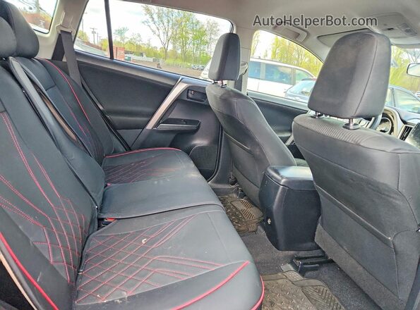 JTMBFREV1GJ056517 2016 TOYOTA RAV4 Charcoal Vista de los asientos traseros