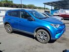 2018 Toyota Rav4 Le Синий vin: JTMBFREV2JJ180366