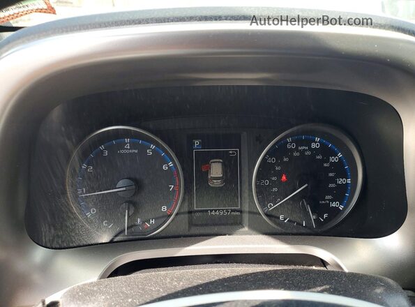 JTMBFREV3JJ730688 2018 TOYOTA RAV4 Gray Vista del cuadro de instrumentos