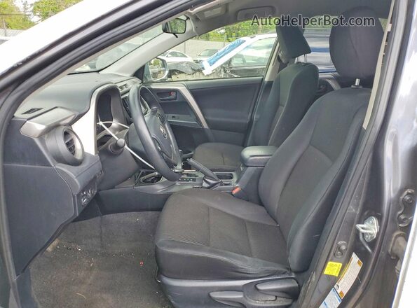 JTMBFREV4JJ736242 2018 TOYOTA RAV4 Белый Вид салона спереди