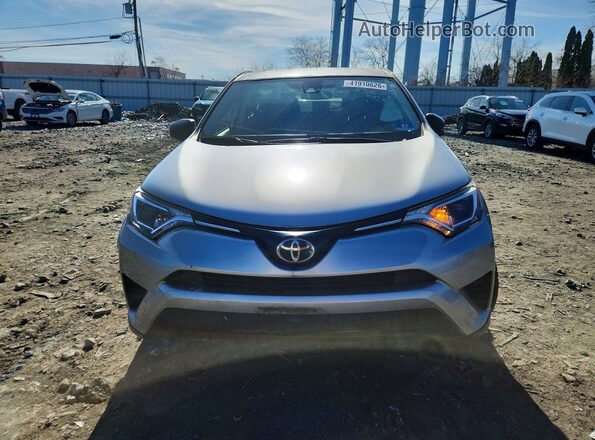 JTMBFREV6JJ196201 2018 TOYOTA LE Серебряный Вид спереди