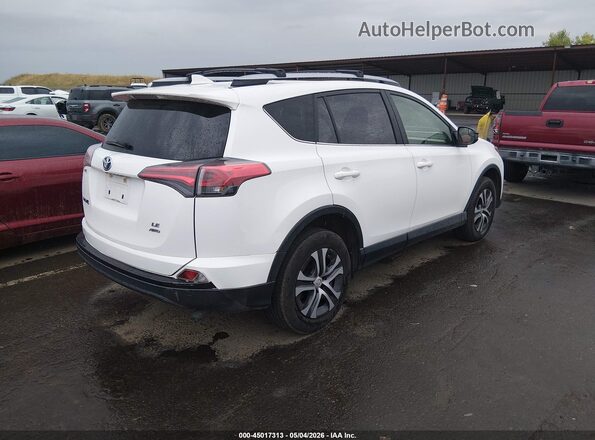 JTMBFREV7JJ186289 2018 TOYOTA LE White Задня права чверть