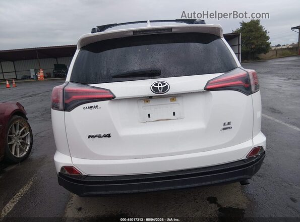 JTMBFREV7JJ186289 2018 TOYOTA LE White 