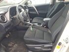2017 Toyota Rav4 Le White vin: JTMBFREV8HJ167339