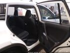 2018 Toyota Rav4 Le Белый vin: JTMBFREV9JJ255032