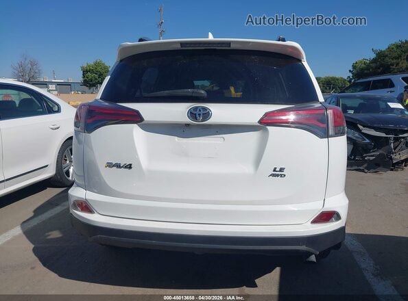 JTMBFREVXJJ719977 2018 TOYOTA LE White 