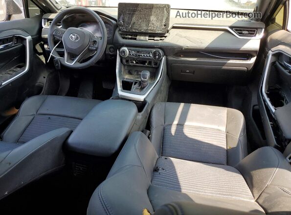 JTME6RFV8RJ061504 2024 TOYOTA RAV4 Серебряный Вид панели приборов
