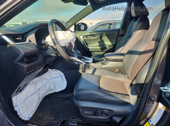 JTMEB3FV1PD140209 2023 TOYOTA RAV4 Charcoal Вид салону спереду