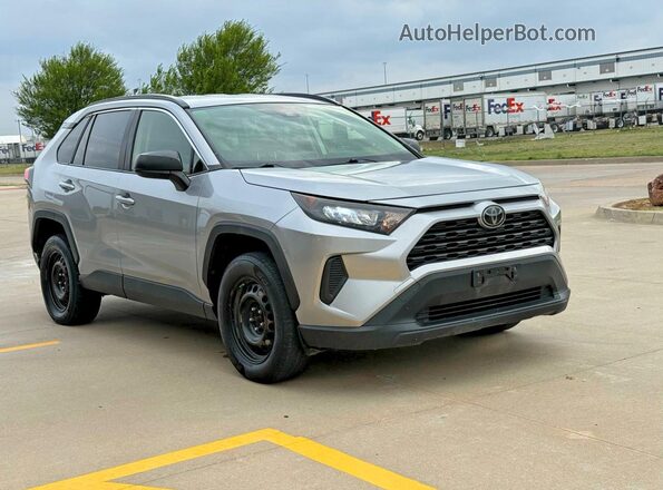 JTMF1RFV3KJ005186 2019 TOYOTA RAV4 Silver Przód lewy