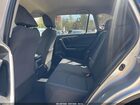 2019 Toyota Rav4 Le Silver vin: JTMF1RFV4KD510751