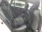 2019 Toyota Rav4 Le White vin: JTMMWRFV5KD015659