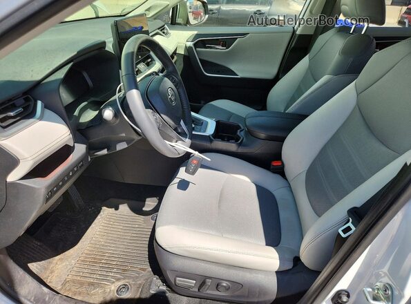JTMN1RFV4PD094123 2023 TOYOTA RAV4 Белый Вид салона спереди