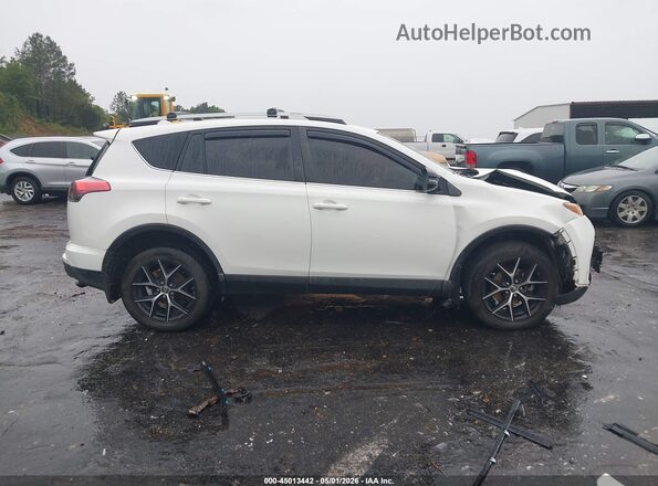 JTMNFREV9JD123755 2018 TOYOTA RAV4 Белый Вид щитка приборов
