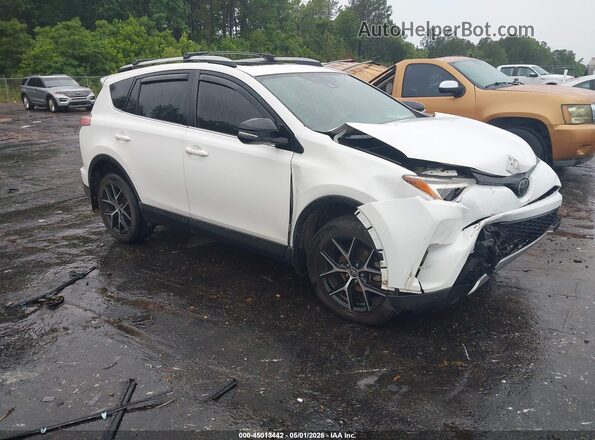 JTMNFREV9JD123755 2018 TOYOTA RAV4 Белый Передняя правая четверть