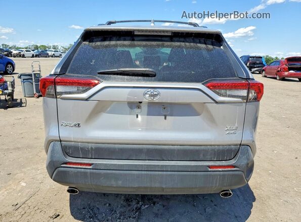 JTMP1RFV2KD502362 2019 TOYOTA RAV4 Silver Vista trasera