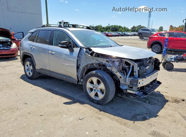 JTMP1RFV2KD502362 2019 TOYOTA RAV4 Silver Delantero derecho