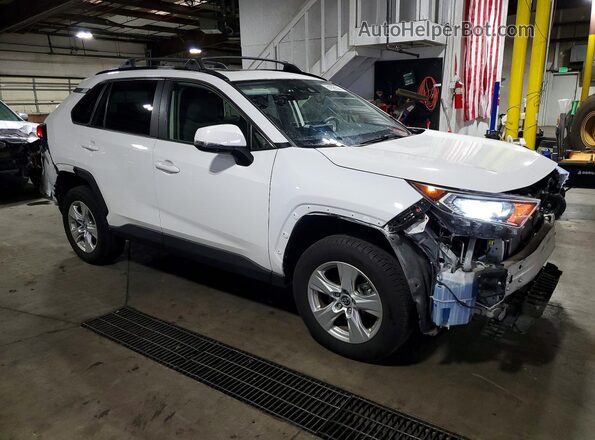 JTMP1RFV5KD017696 2019 TOYOTA RAV4 White Delantero derecho