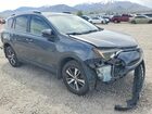 2018 Toyota Rav4 Xle Gray vin: JTMRFREV0JD237077