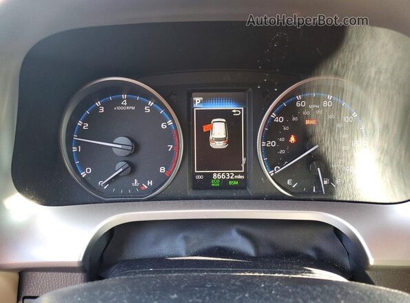 JTMRFREV1JD242269 2018 TOYOTA RAV4 Красный Вид щитка приборов