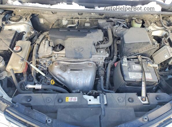 JTMRFREV2JJ236420 2018 TOYOTA RAV4 White Widok komory silnika