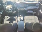 2018 Toyota Rav4 Xle Серебряный vin: JTMRFREV5JJ211172