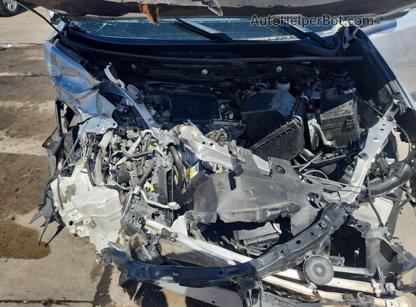JTMRFREV5JJ211172 2018 TOYOTA RAV4 Серебряный Вид подкапотного пространства