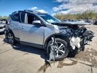 2018 Toyota Rav4 Xle Серебряный vin: JTMRFREV5JJ211172