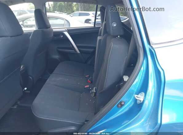 JTMRFREV6HJ173123 2017 TOYOTA RAV4 Blue Widok naklejki z numerem VIN