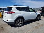 2018 Toyota Rav4 Xle White vin: JTMRFREV6JJ730053