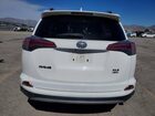 2018 Toyota Rav4 Xle White vin: JTMRFREV6JJ730053