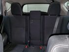 2018 Toyota Rav4 Xle Серебряный vin: JTMRFREV7JJ255626