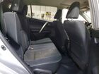 2018 Toyota Rav4 Xle Серебряный vin: JTMRFREV7JJ255626