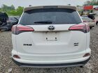 2018 Toyota Rav4 Xle White vin: JTMRFREV8JJ244845
