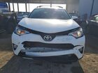 2016 Toyota Rav4 Xle Белый vin: JTMRFREV9GJ068820