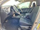 2018 Toyota Rav4 Hybrid Le Silver vin: JTMRJREV0JD178319