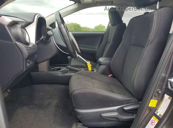 JTMWFREV0HJ702231 2017 TOYOTA RAV4 Gray წინა სალონის ხედი